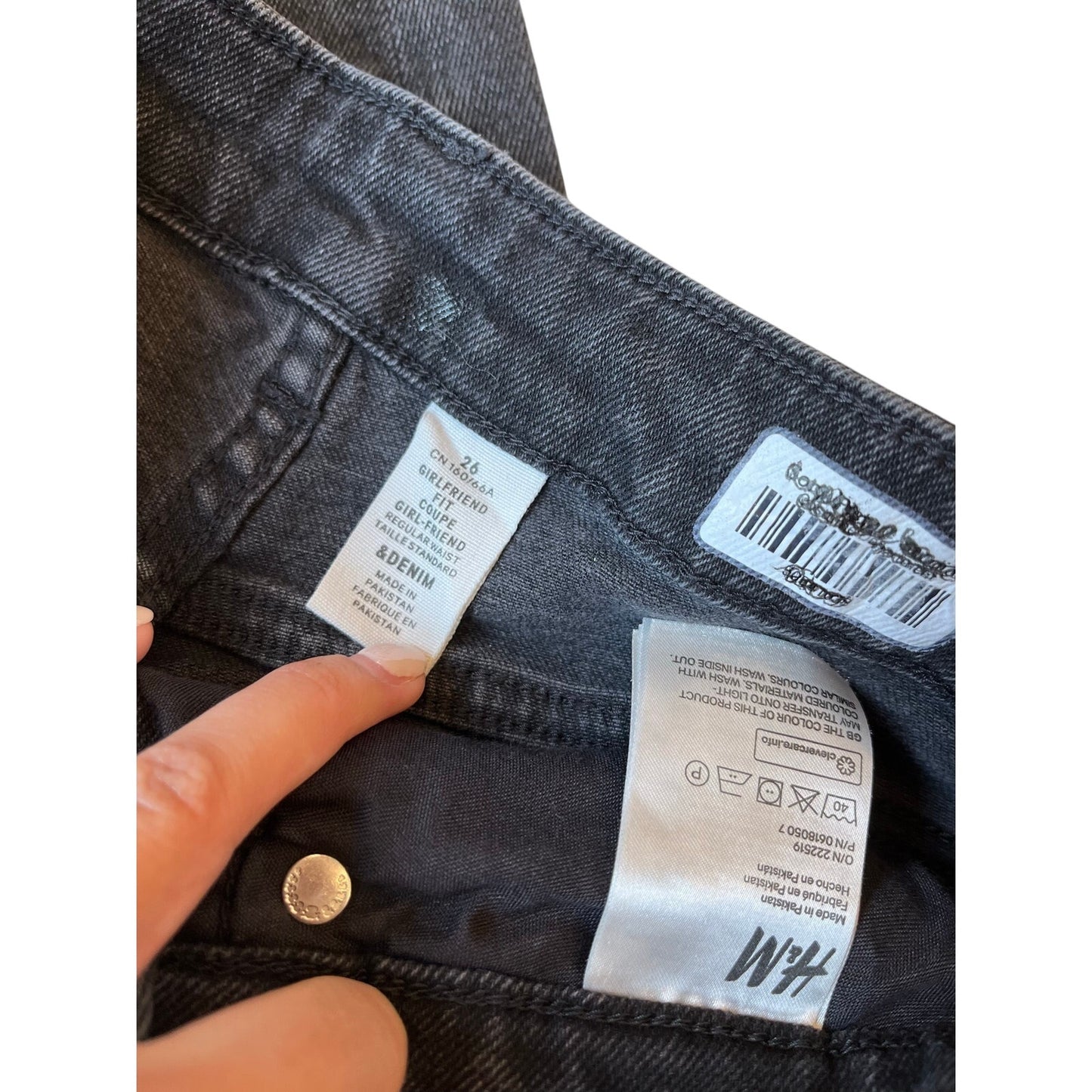 H&M Floral Embroidered Girlfriend Jeans 26