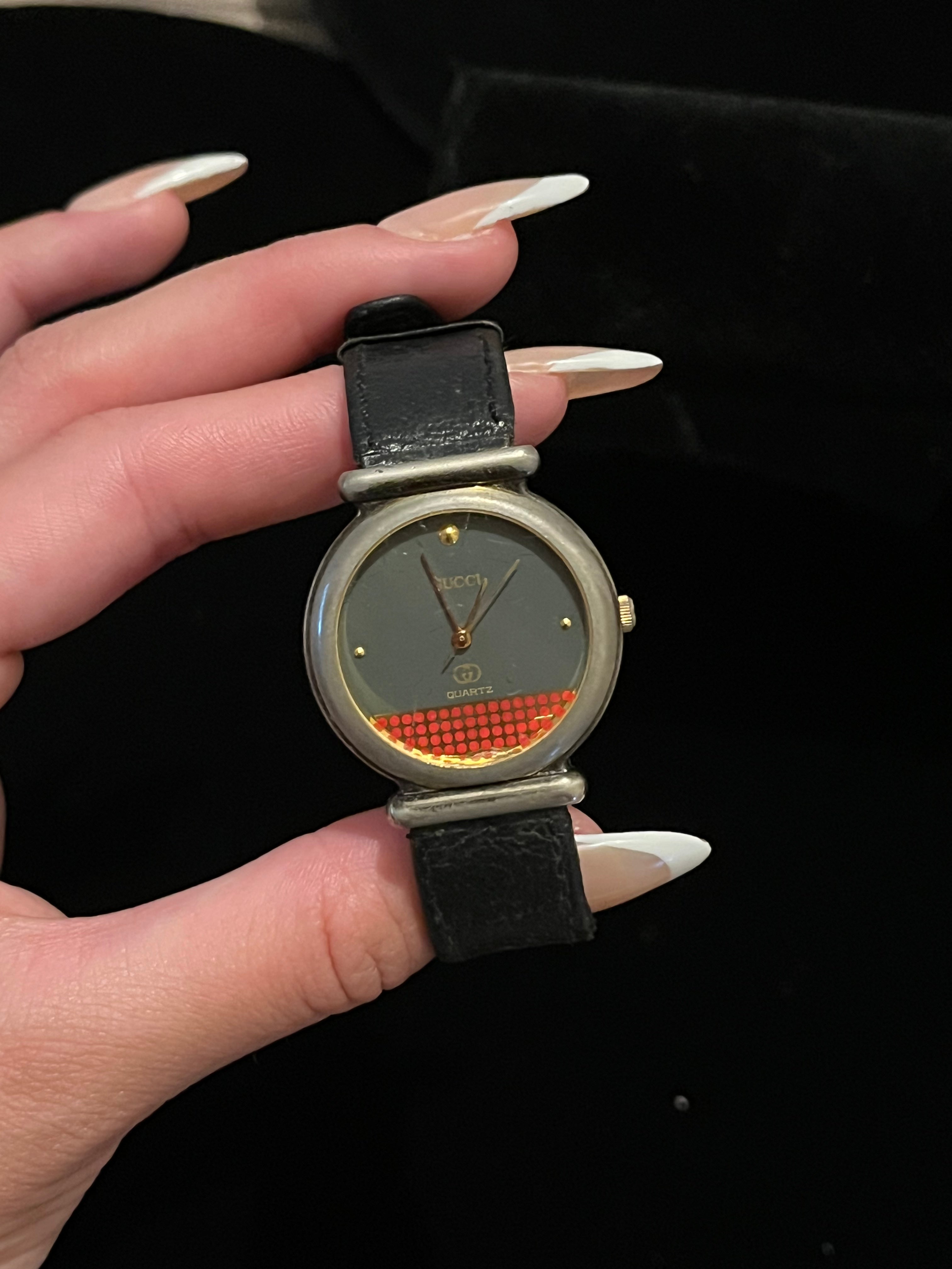 vintage women's watch- gucci