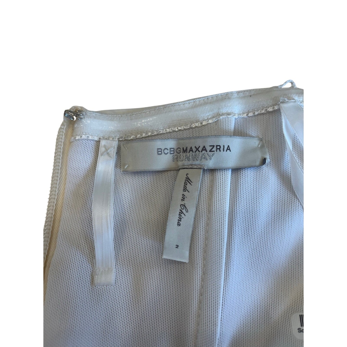 BCBGMAXAZRIA Runway White Strapless Draped Ruched Cocktail Dress Size 2