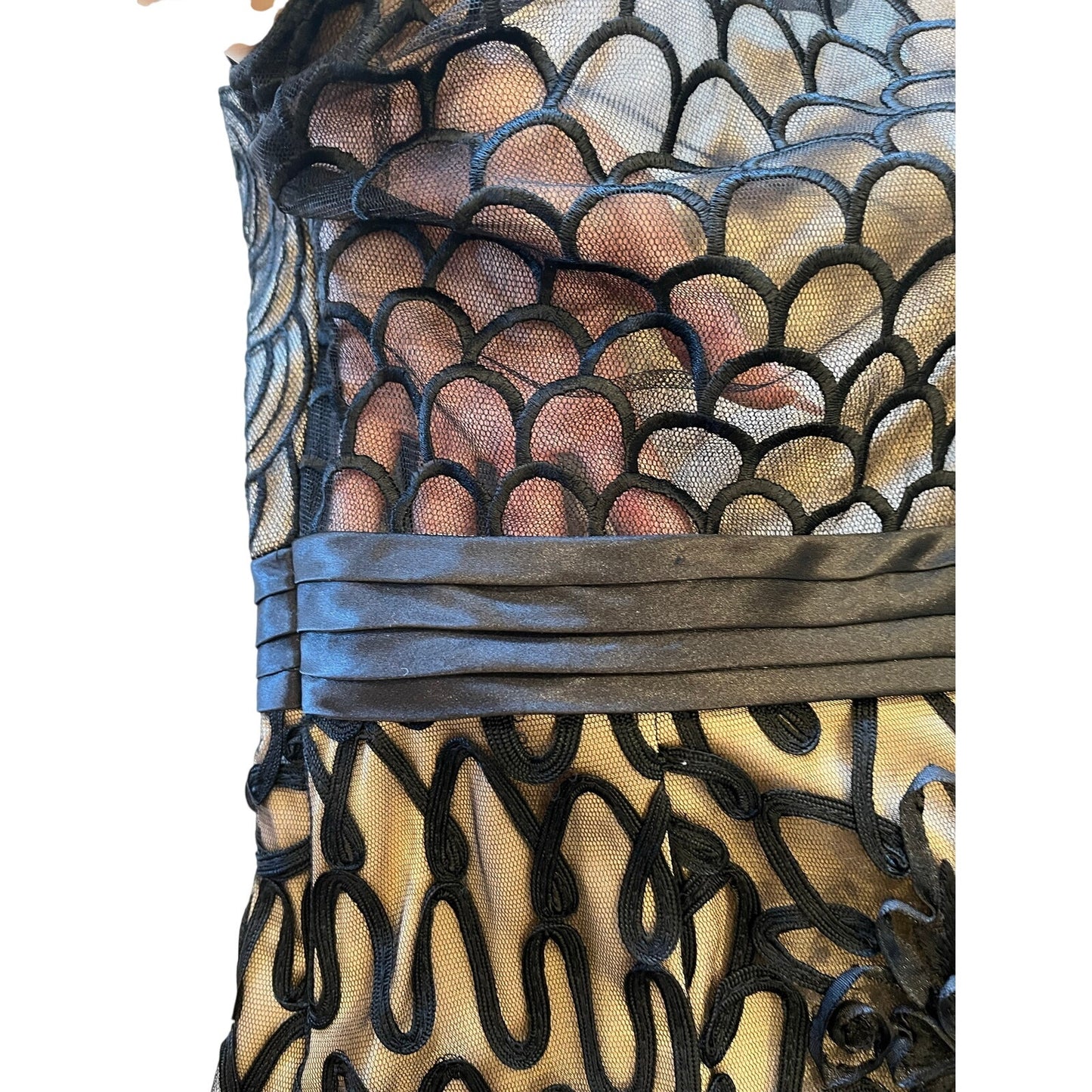 Sue Wong Black Nude Embroidered Beaded Cocktail Dress Fit & Flare Size 4