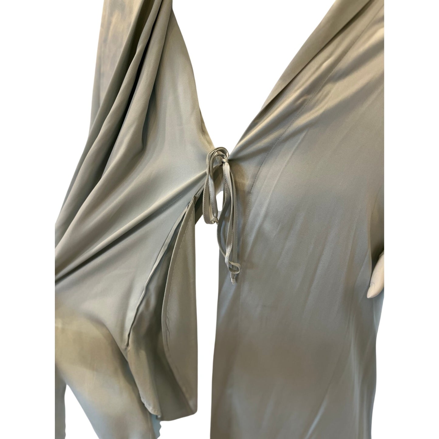 la perla 95% silk robe sz 2