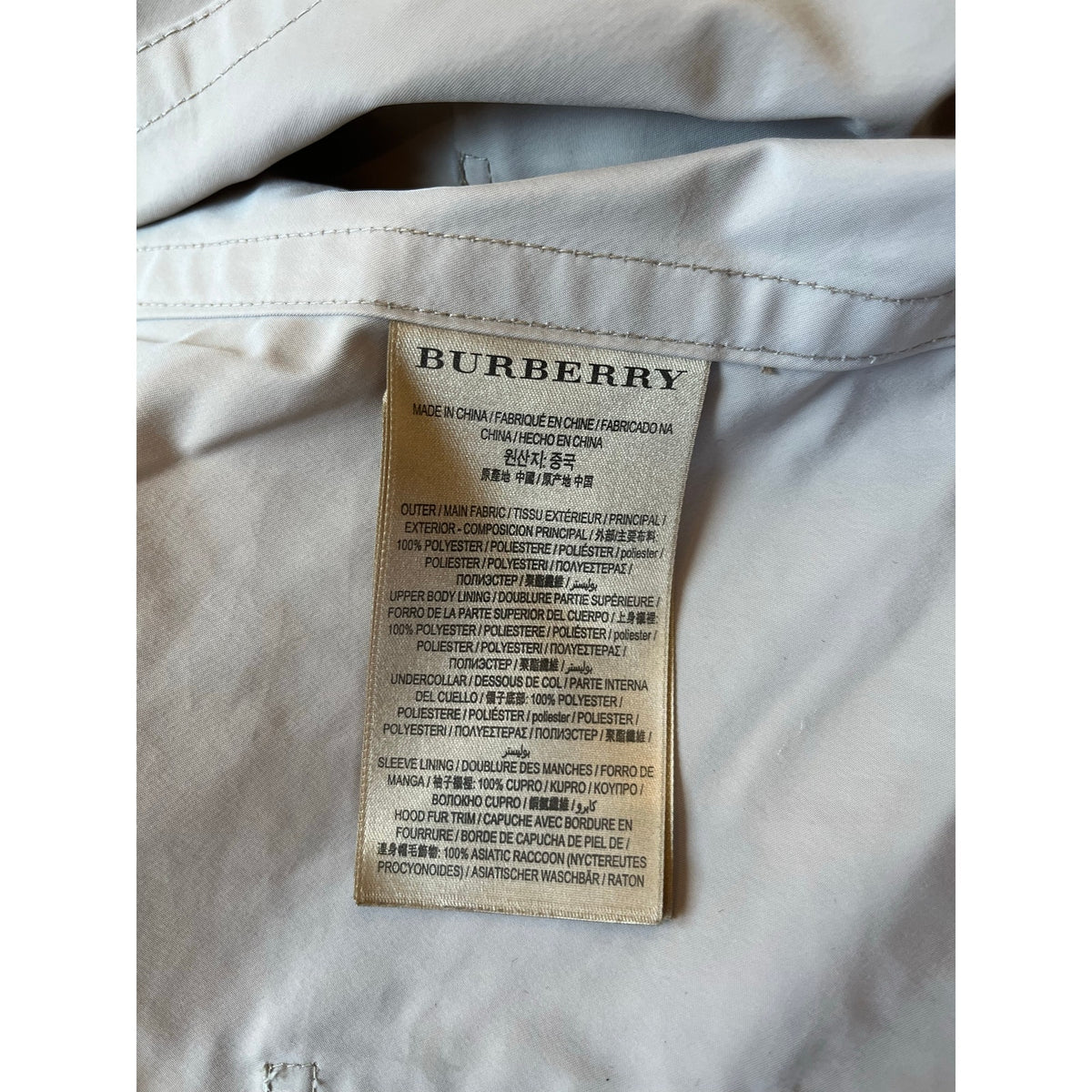 Authentic Burberry trench coat with fur hood