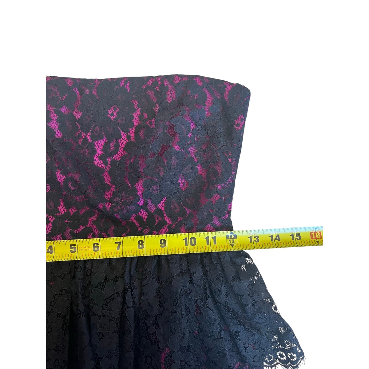 Robert Rodriguez Size 4 Black Lace Fuchsia Strapless Peplum Cocktail Dress