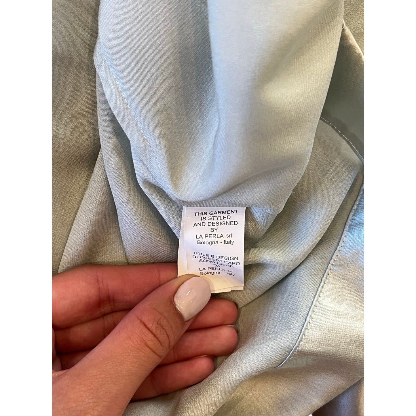 la perla 95% silk robe sz 2