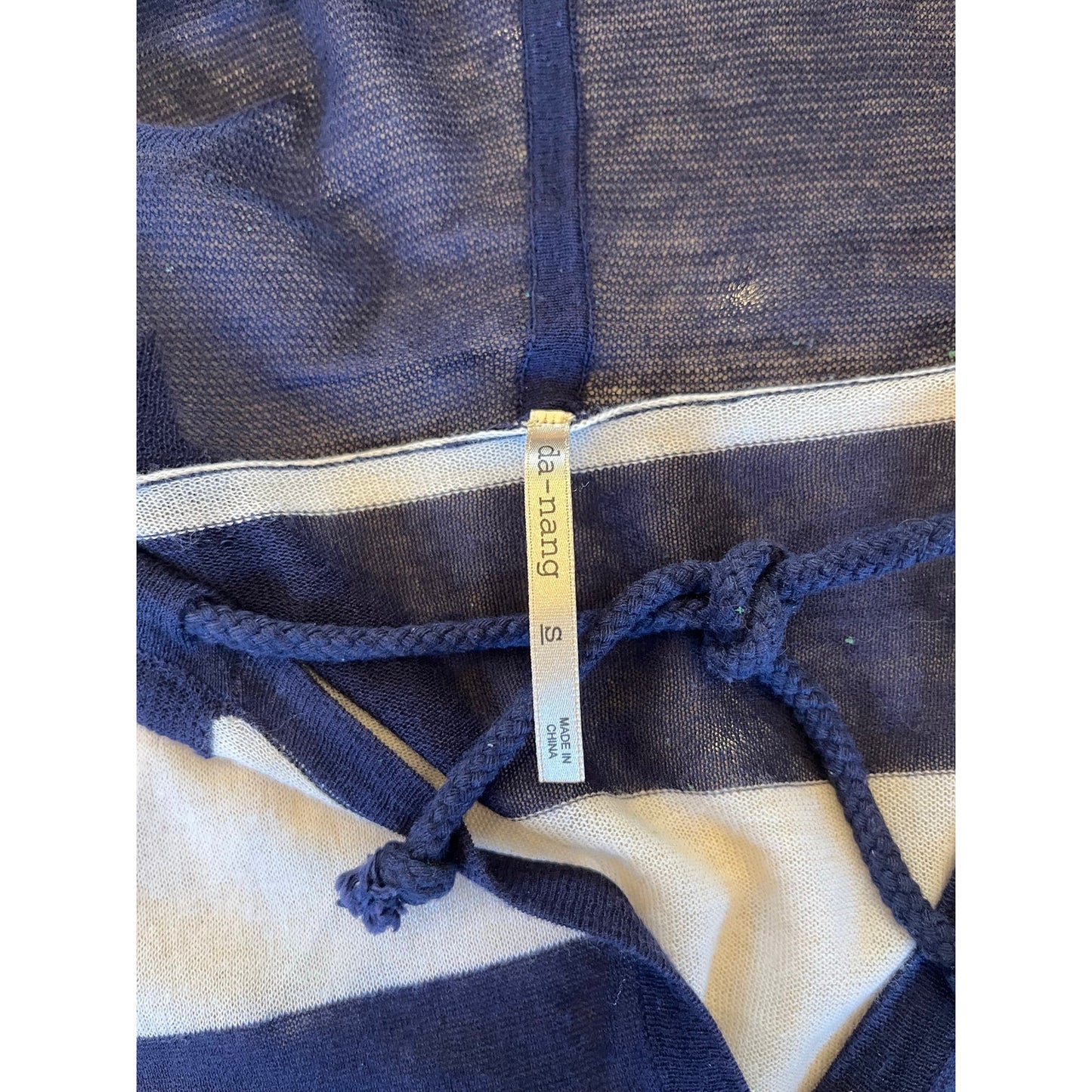 2000s coastal striped hooded henley sweater